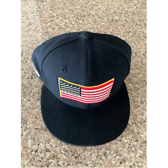 NIKE True USA SnapBack Hat - Picture 2 of 12